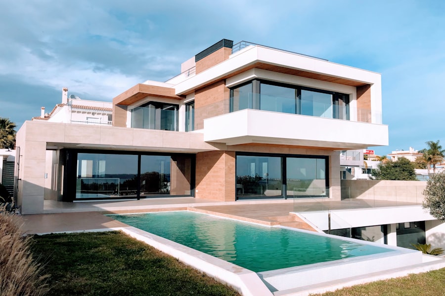 House sold to an iBuyer for cash